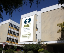 Aneel abre consulta para reajustar bandeiras tarifárias
