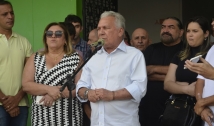 Prefeito de Cajazeiras entrega 11 novos veículos e confirma para agosto inauguração do Centro de Imagem