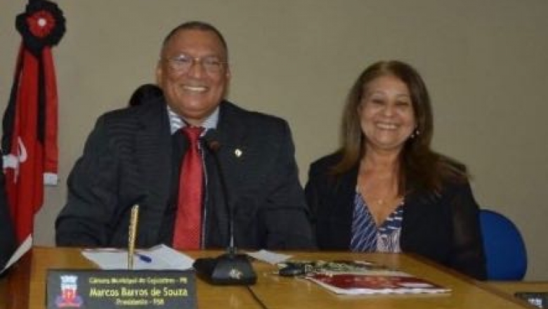 Cajazeiras: jornal destaca "embate" por votos pra deputado federal entre os vereadores Marcos Barros e Léa Silva 