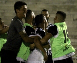 Botafogo vence Campinense fora de casa e coloca a mão na taça 