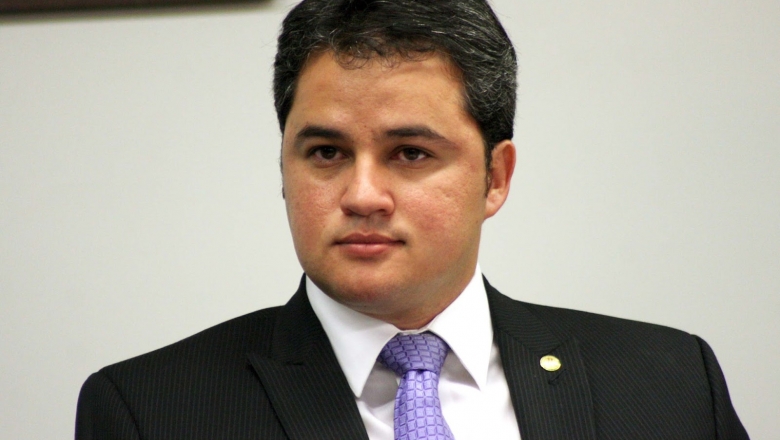 Efraim Filho convoca bancada paraibana para discutir emendas para o orçamento 2020
