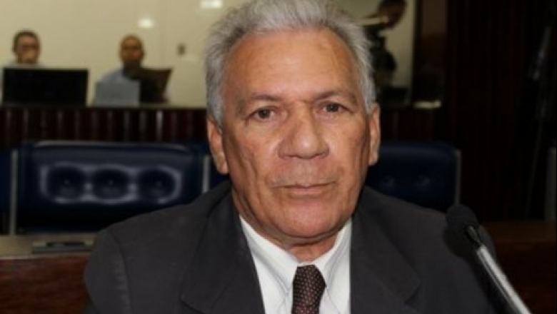 Zé Aldemir revela nomes de vereadores "oposicionistas" alinhados com sua gestão