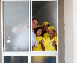 Bolsonaro entrega 4,1 moradias populares na Paraíba