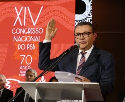 PSB vê PT isolado e critica estratégia do partido para eleições