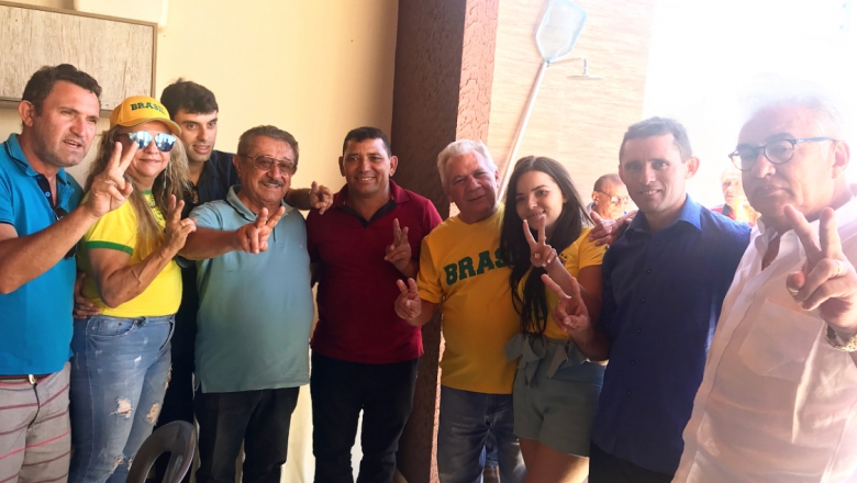 Prefeito de Cajazeiras recepciona Maranhão e revela desejo de apoiar pré-candidatura do emedebista  
