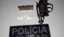 Dois menores são apreendidos e dois homens são presos com drogas, arma, munição e veículos irregulares em São José de Piranhas