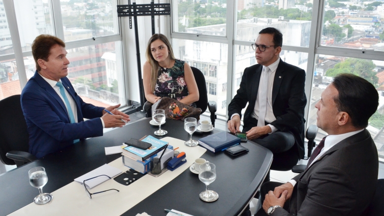 Presidente do TJPB se reúne com juízes do Sertão e confirma melhorias na priorização do 1º Grau