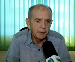 Secretário da Prefeitura de Cajazeiras alerta comerciantes sobre estrutura do canal da Travessa Joaquim Costa: "É uma bomba chiando"