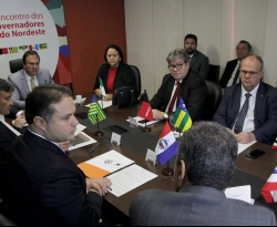 João Azevêdo participa de Encontro dos Governadores do Nordeste com Rodrigo Maia