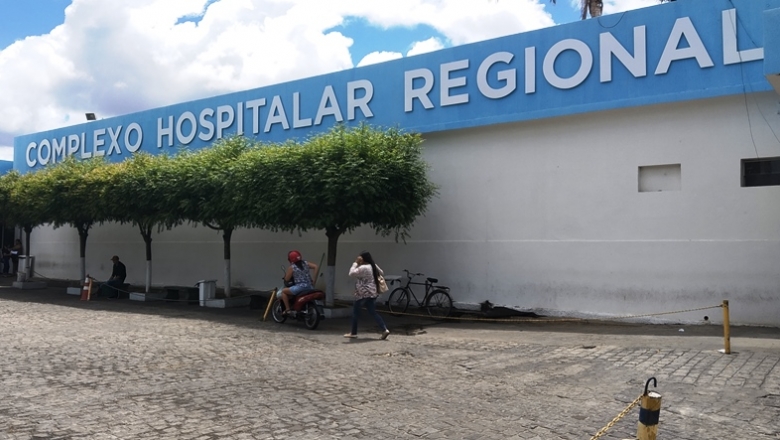 Justiça do Trabalho determina bloqueio para pagamento de salários dos médicos do Hospital Regional de Patos