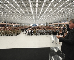 João Azevêdo participa de recepção aos novos integrantes do Curso de Formação de Soldados 
