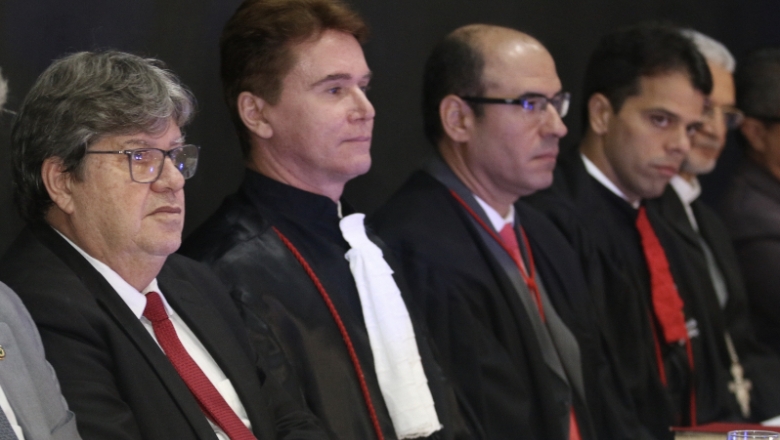 João Azevêdo prestigia posse da nova Mesa Diretora do Tribunal de Justiça da Paraíba