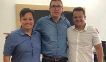 Júnior Araújo e prefeito de Várzea são recebidos por secretário de Planejamento da PB