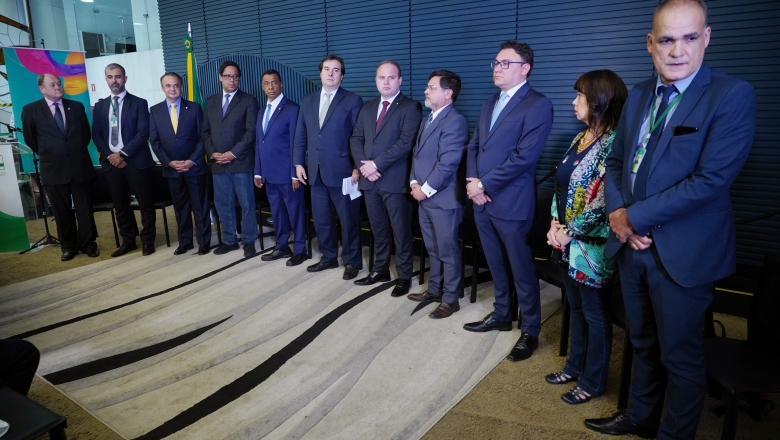 Câmara instala conselho de comunicação em Brasília