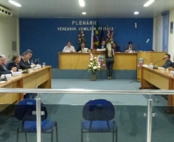 Câmara de Cajazeiras aprova moção de repúdio e exige posição do Governo Federal sobre liberação das águas de Engenheiro Ávidos