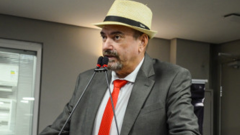 Em Cajazeiras, Jeová Campos descarta apoio a Carlos Filho e diz que aliança com Zé Aldemir é inviável