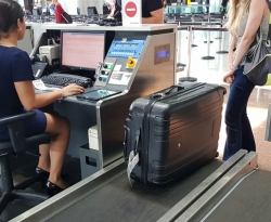 Extravio de bagagem gera direito de indenização por danos morais e materiais pagos por companhia aérea