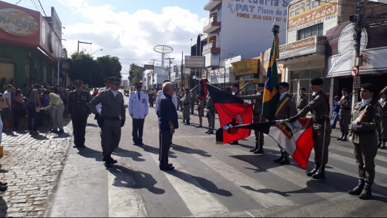 Desfile marca o feriado da Independência em Cajazeiras