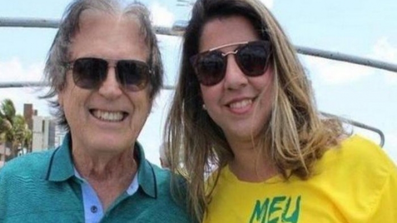 Candidata do PSL em Pernambuco comprou 5 milhões de panfletos a 48 horas da eleição, revela jornal