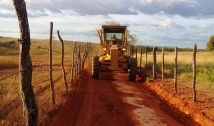 Secretaria de Desenvolvimento Rural realiza serviços de recuperação de estradas vicinais em todo município de Cajazeiras